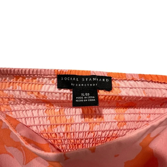 Social Standard by Sanctuary Women's Floral Smocked
Back Maxi Dress Size XL - Picture 4 of 7